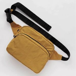 Baggu Fanny Pack in Camel